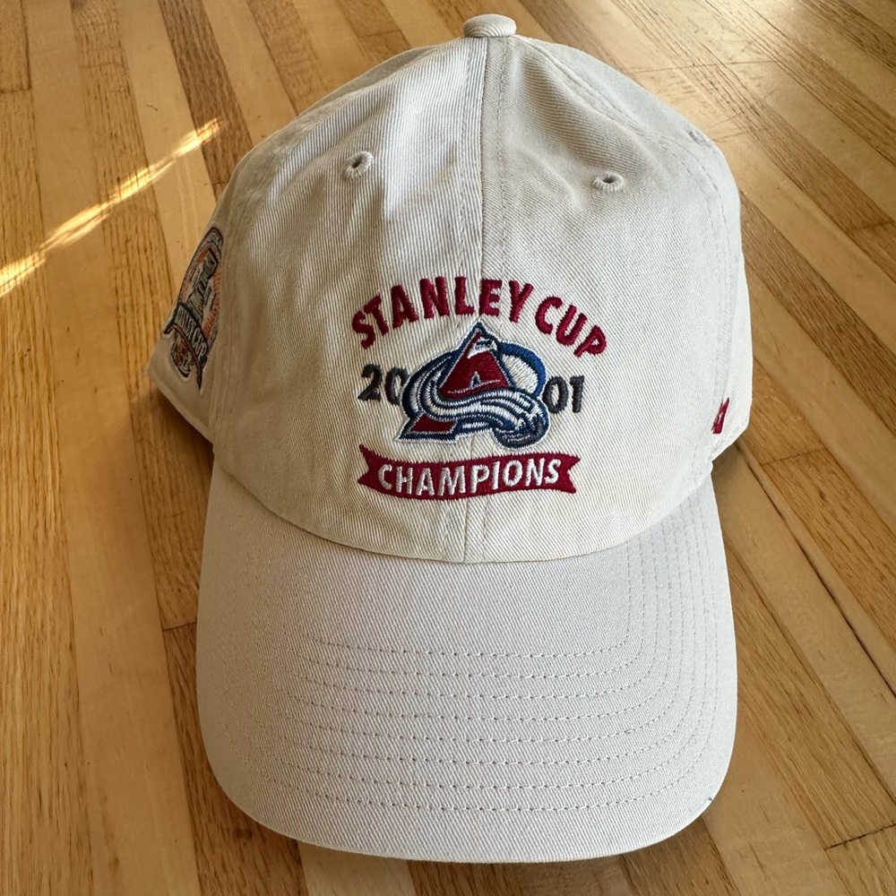 Vintage 2001 Colorado Avalanche Stanley Cup Championship Hat